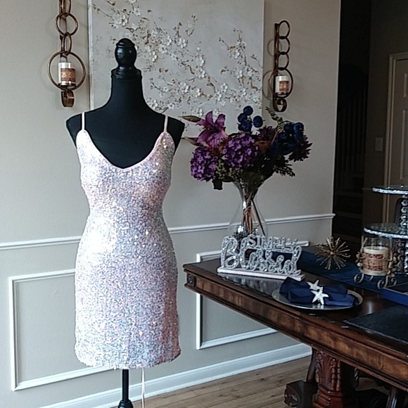 Eilly Bazar Embellished Light Pink Cocktail Mini Dress Size L - Picture 3 of 17